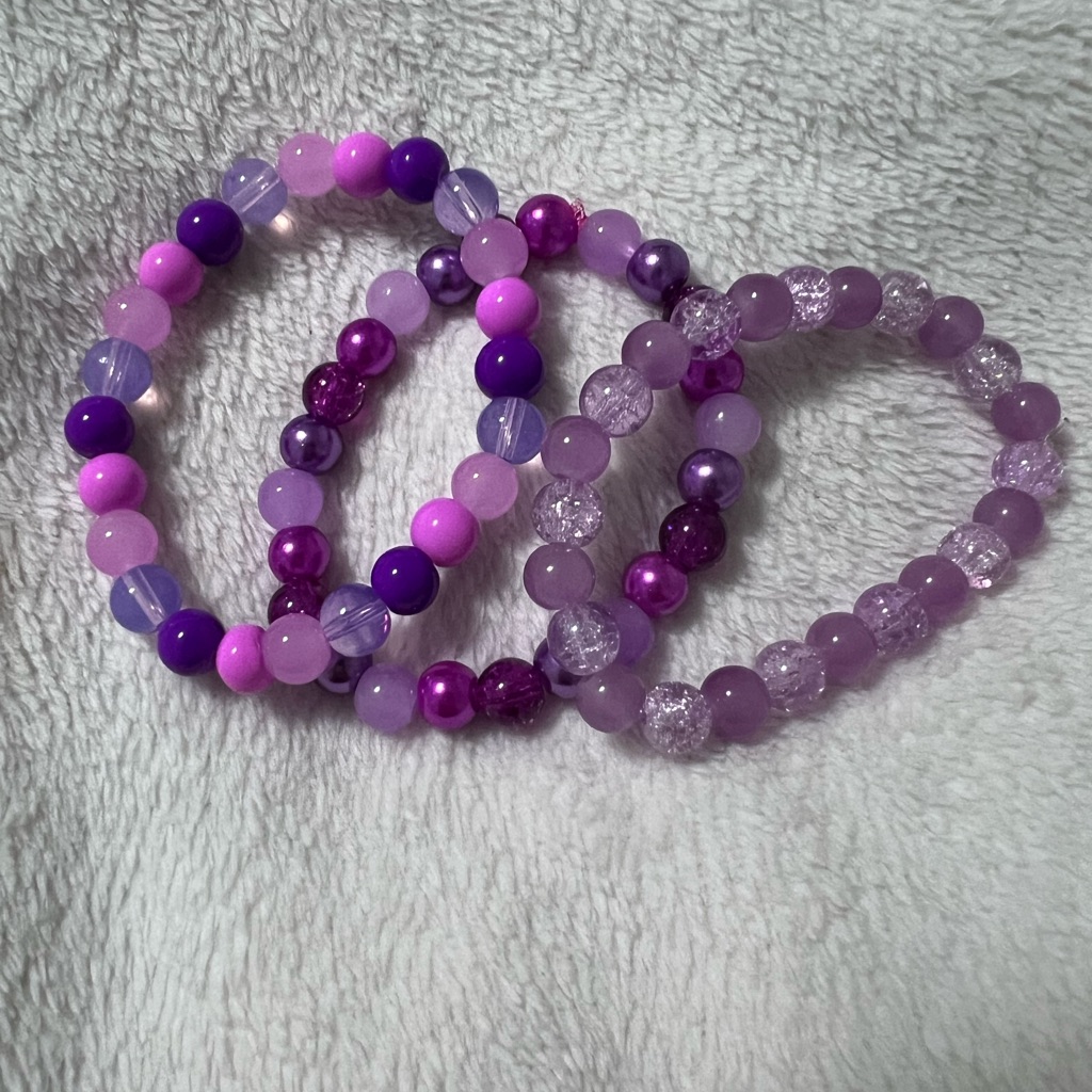 Lot Of Three Handmade Shades Of Pink Purple Beaded Bracelets Size 7 24$